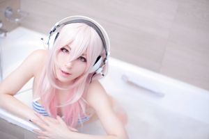 Usagi "Sonicomi" Super Sonico [Conigliera]