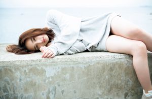 [VENERDI] Oto Abe "Bishojo Bikini" Sembra Satomi Ishihara "" Foto