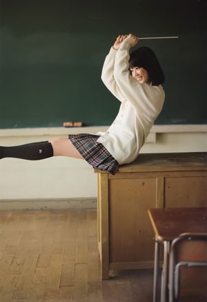 Erika Ikuta, Haruka Kodama 《Abschluss High School Abschluss》 [PB]