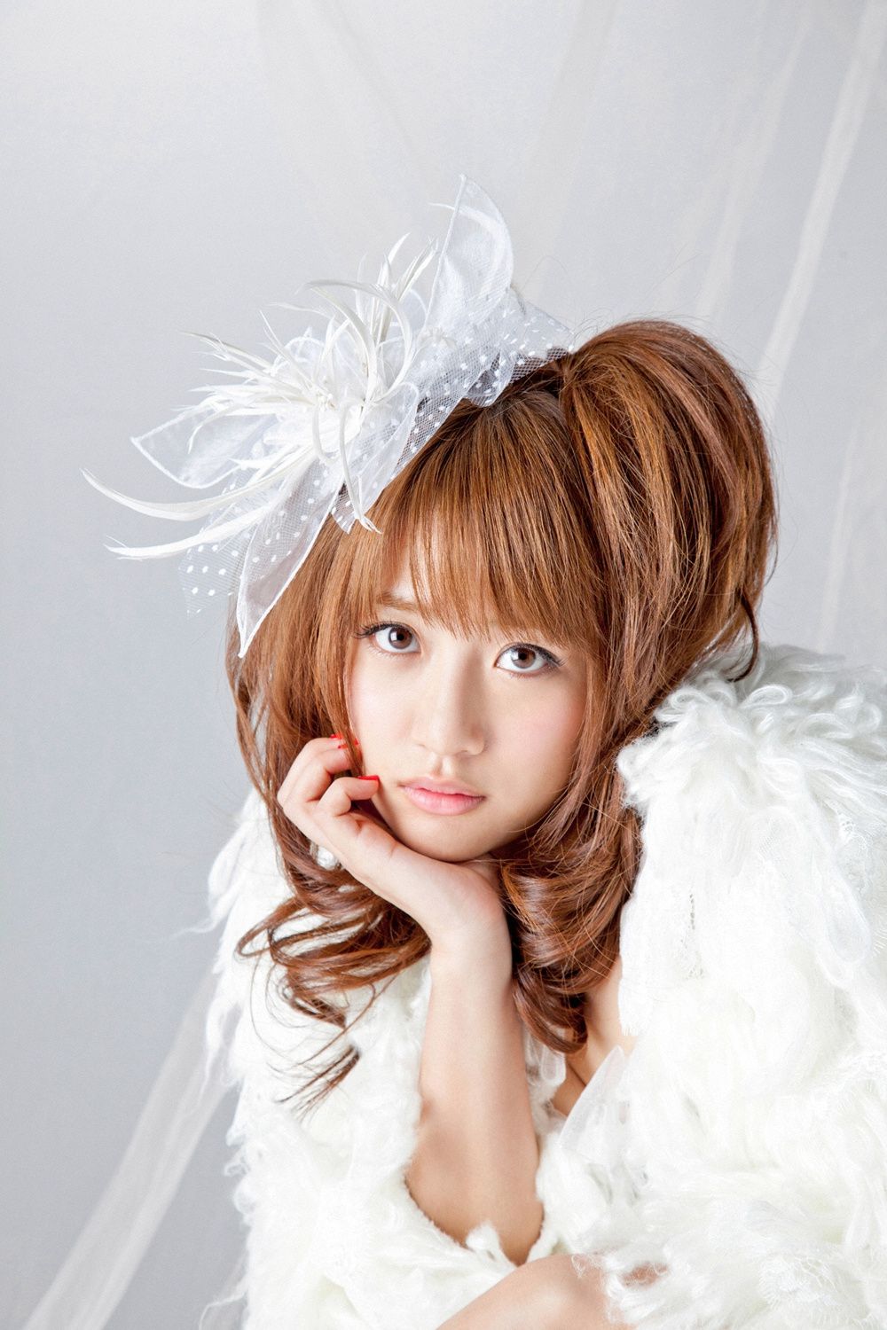 Minami Takahashi Page 4 No.b300b7