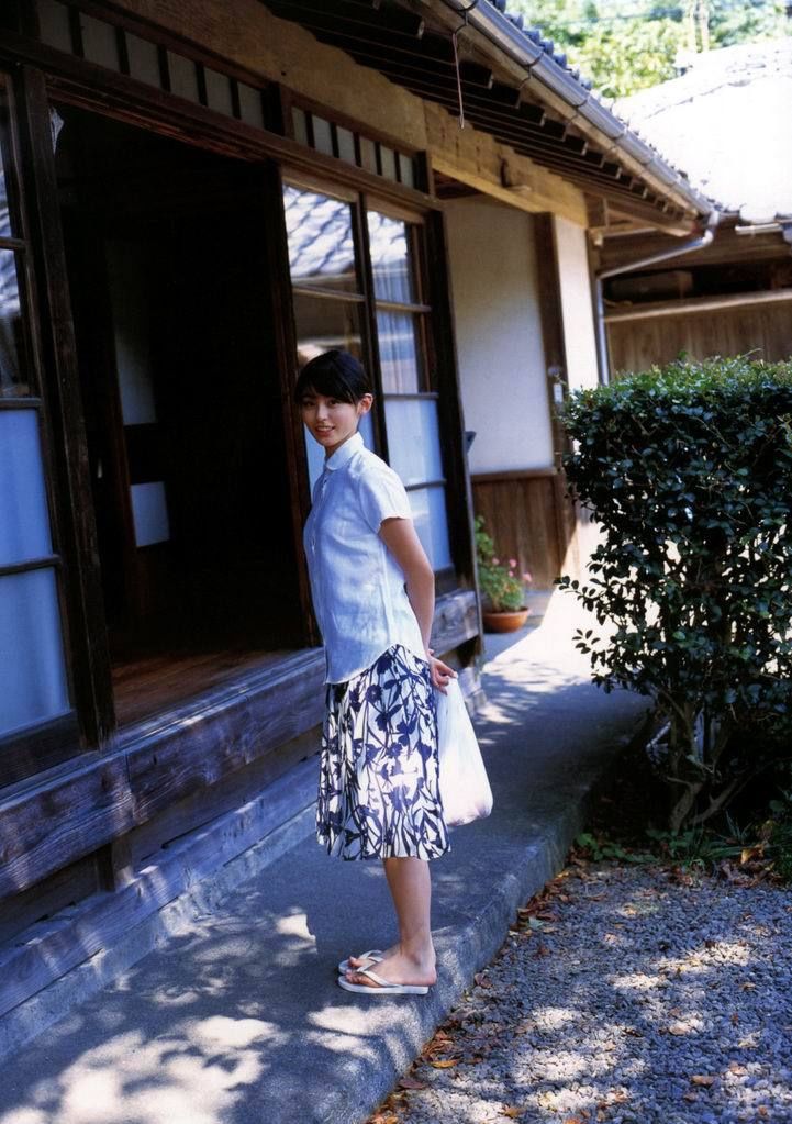 Yuika Motokariya Pagina 54 No.5f6373