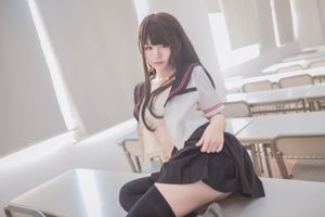 Yoko宅夏Cos《黑丝JK》 [COSPLAY美女]