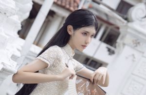 Anime-Blogger Nantao Momoko "White Cheongsam"