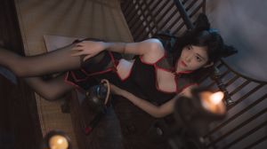 [网 红 Coser] Нантао Момоко "Черный Cheongsam"