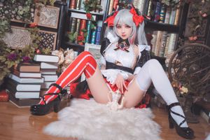 [网红Coser] rioko凉凉子 《欧根女仆》