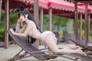 Apakah Gui Huyao dalam w "Swimsuit Catwoman Outside Filming" [Kesejahteraan COSPLAY]